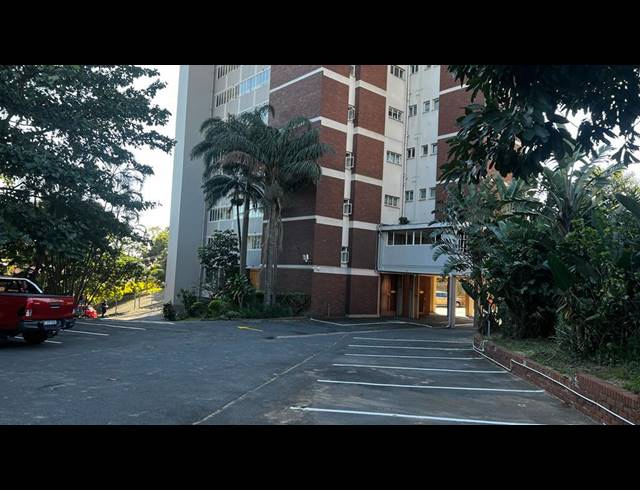 2 BEDROOM FLAT SOLD IN MORNINGSIDE